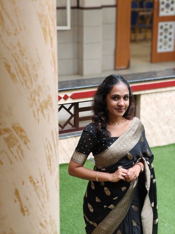 Black Banarasi Silk Saree | Bridal & Festive Wear