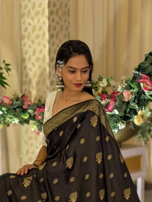 Black Jacquard Silk Saree | Traditional Wedding Wear