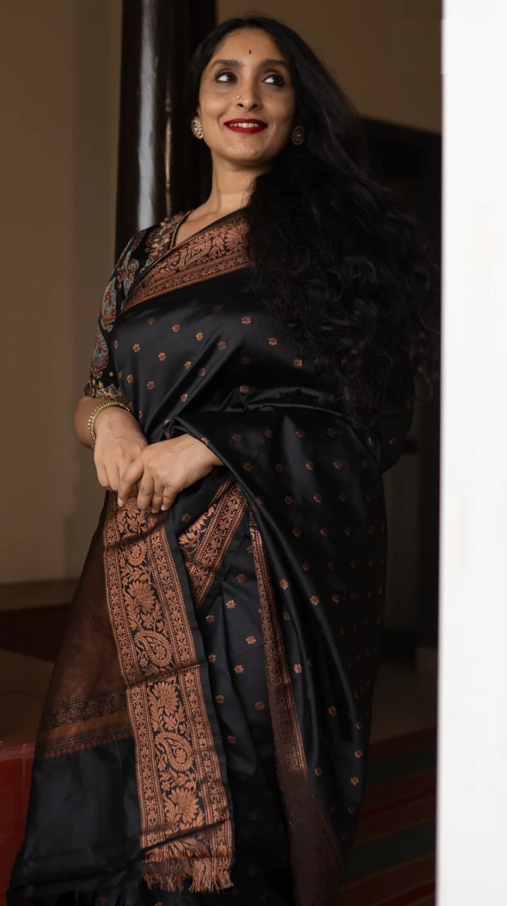 Black Jacquard Silk Saree | Wedding & Festive Wear
