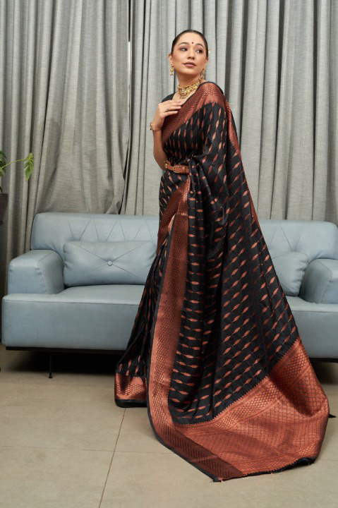 Black Kanjivaram Silk Saree | Ethnic Wear for Women