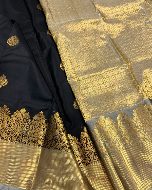 Black Kanjivaram Silk Saree | Traditional Zari Weave