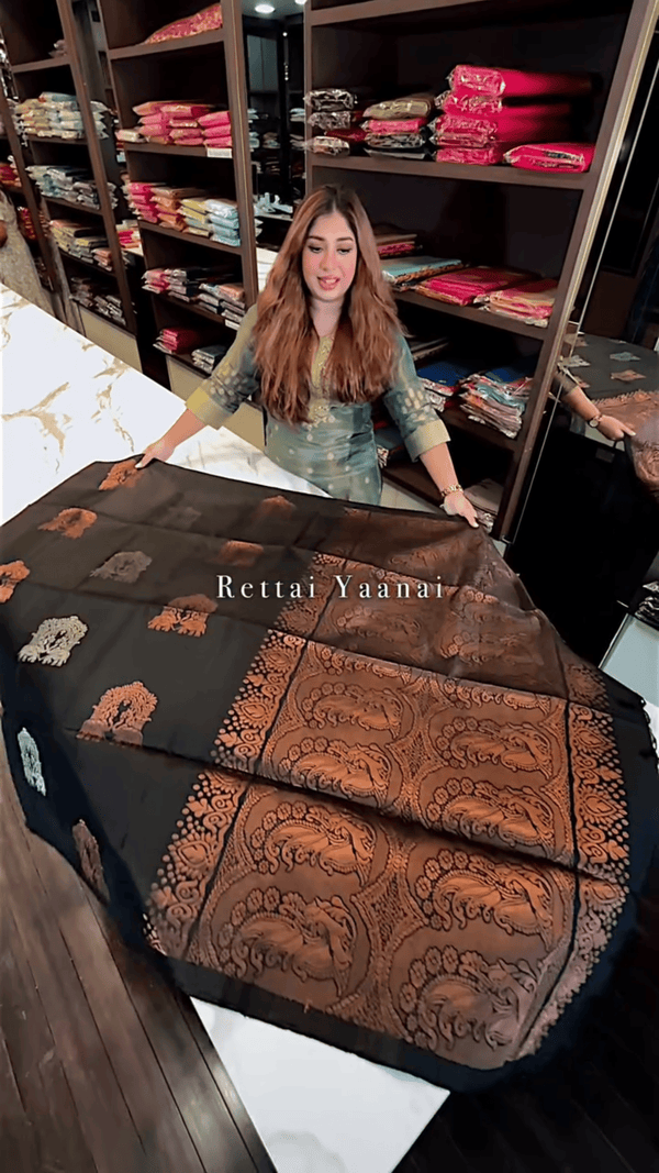 Black Kanjivaram Silk Saree | Traditional Zari Weave