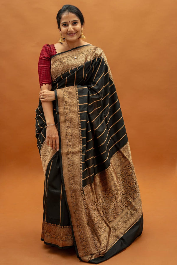 Dark Green Jacquard Silk Saree | Ethnic Wear for Women