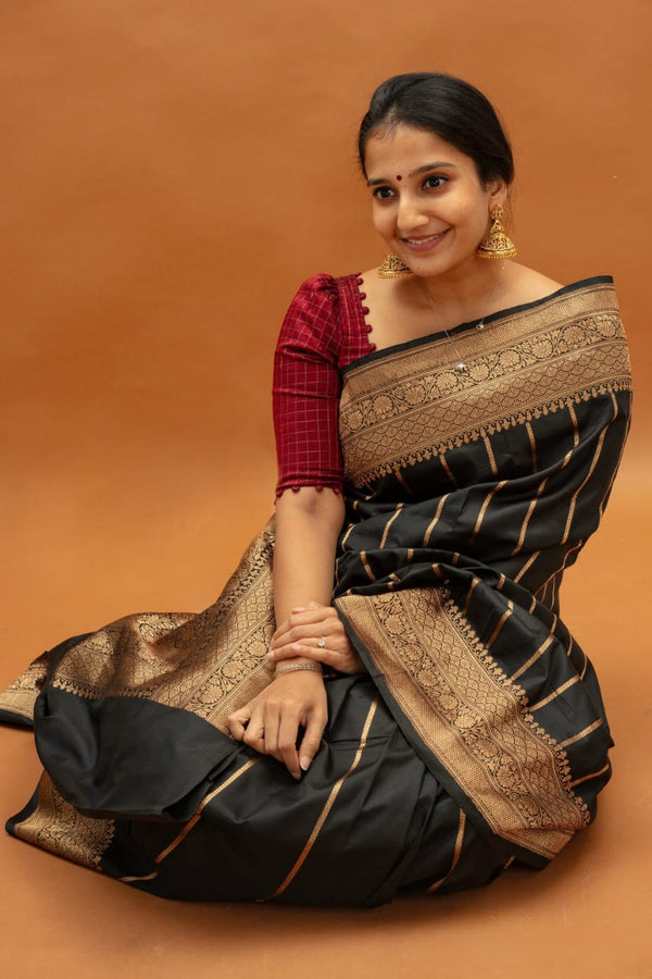 Dark Green Jacquard Silk Saree | Ethnic Wear for Women