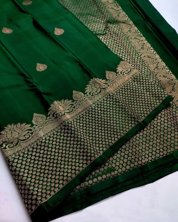 Dark Green Kanjivaram Silk Saree | Traditional Zari Weave