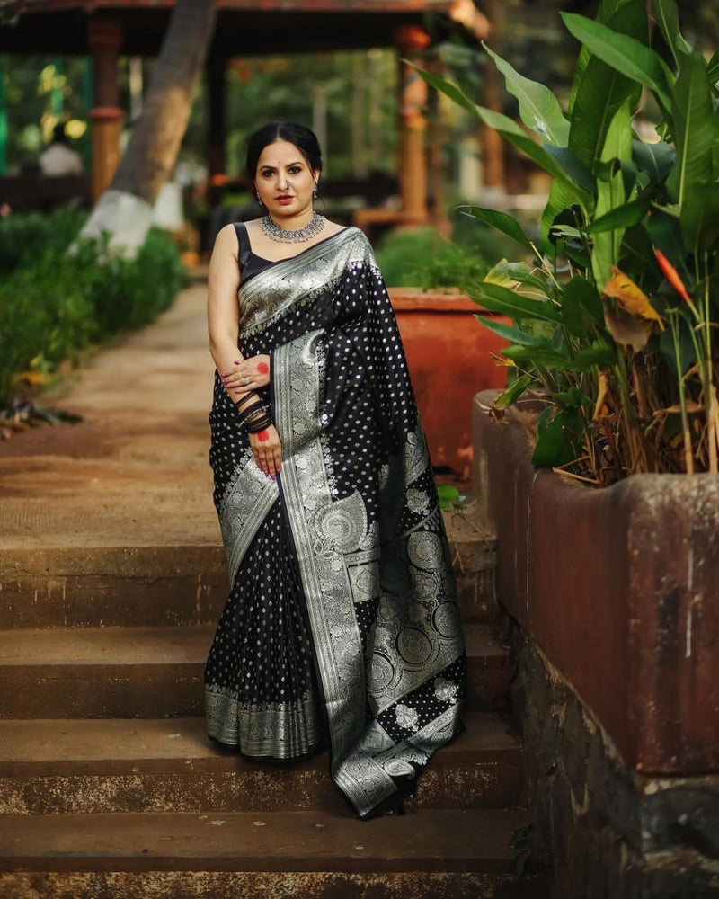Dark Green Paithani Silk Saree | Festival & Ceremony Wear