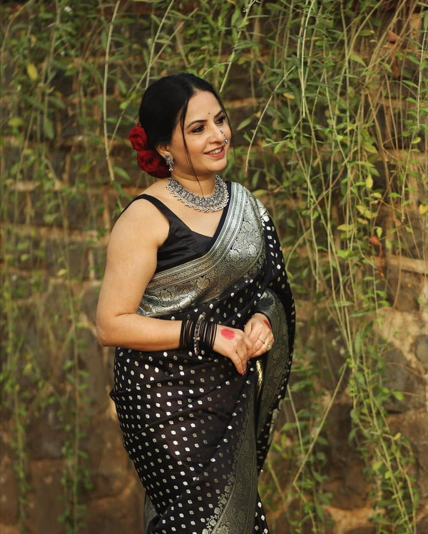Dark Green Paithani Silk Saree | Festival & Ceremony Wear