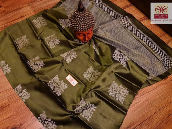 Green Banarasi Silk Saree | Wedding & Festive Wear detail view