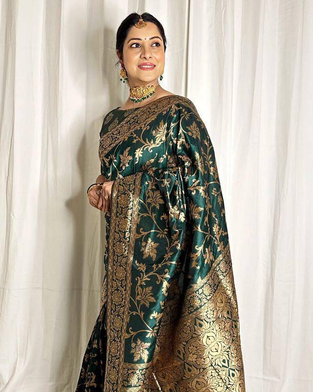 Green Banarasi Silk Saree | Wedding & Reception Wear