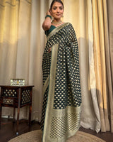 Green Jacquard Silk Saree | Wedding & Festive Wear