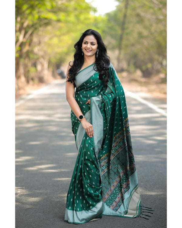 Green Paithani Silk Saree | Wedding & Reception Wear detail view