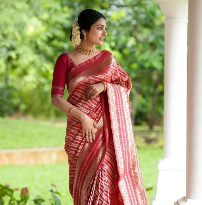Light Pink Jacquard Silk Saree | Wedding & Reception Wear