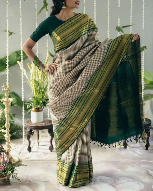 Off White Jacquard Silk Saree | Traditional Wedding Wear