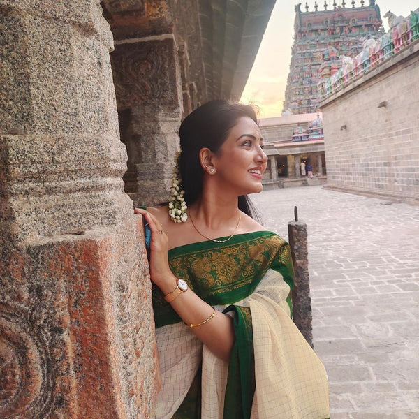 Off White Jacquard Silk Saree | Wedding & Reception Wear