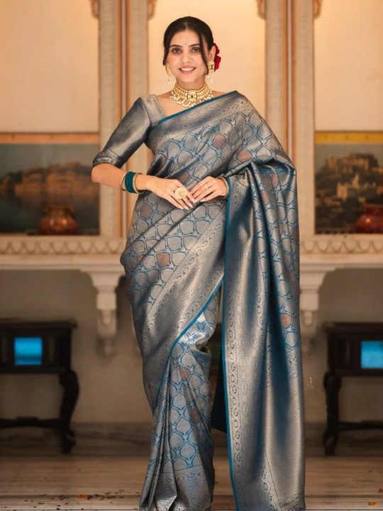 Rama Banarasi Silk Saree | Festival & Ceremony Wear detail view
