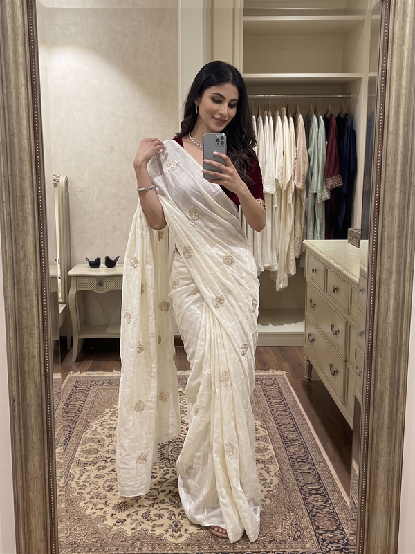 White 550 Chiffon Party Wear Saree with Siroski & Moti Work | RD KHUSHI