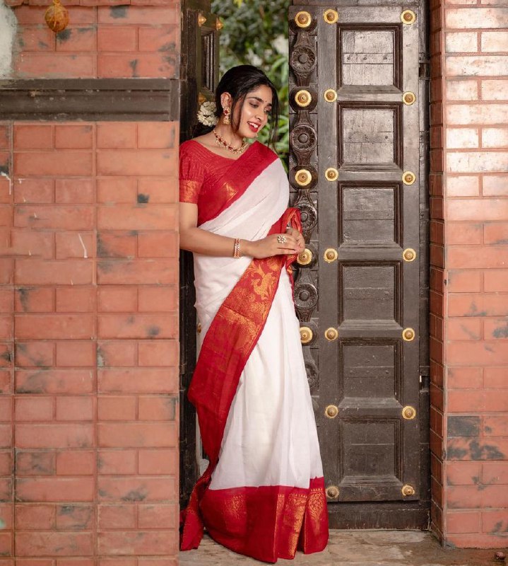 White Banarasi Silk Saree | Ethnic Wear for Women