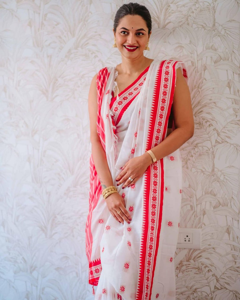 White Banarasi Silk Saree | Festival & Ceremony Wear