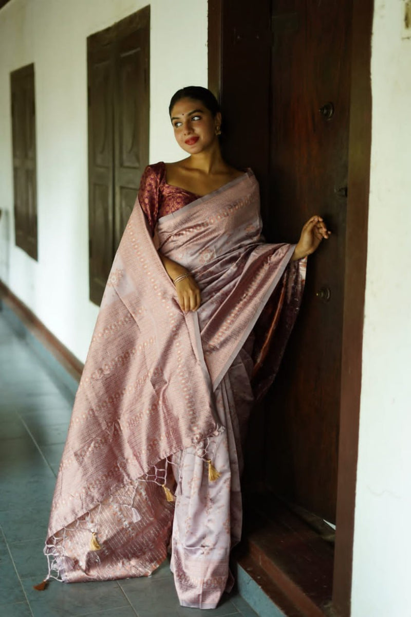 White Jacquard Silk Saree | Festival & Ceremony Wear